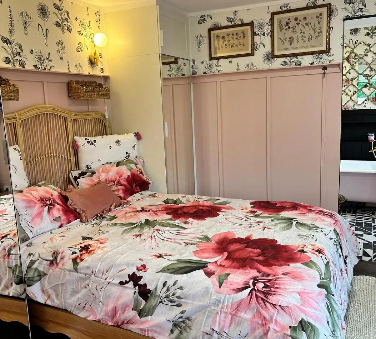 Lenlie Farm Villa Howard 0*,  Australia