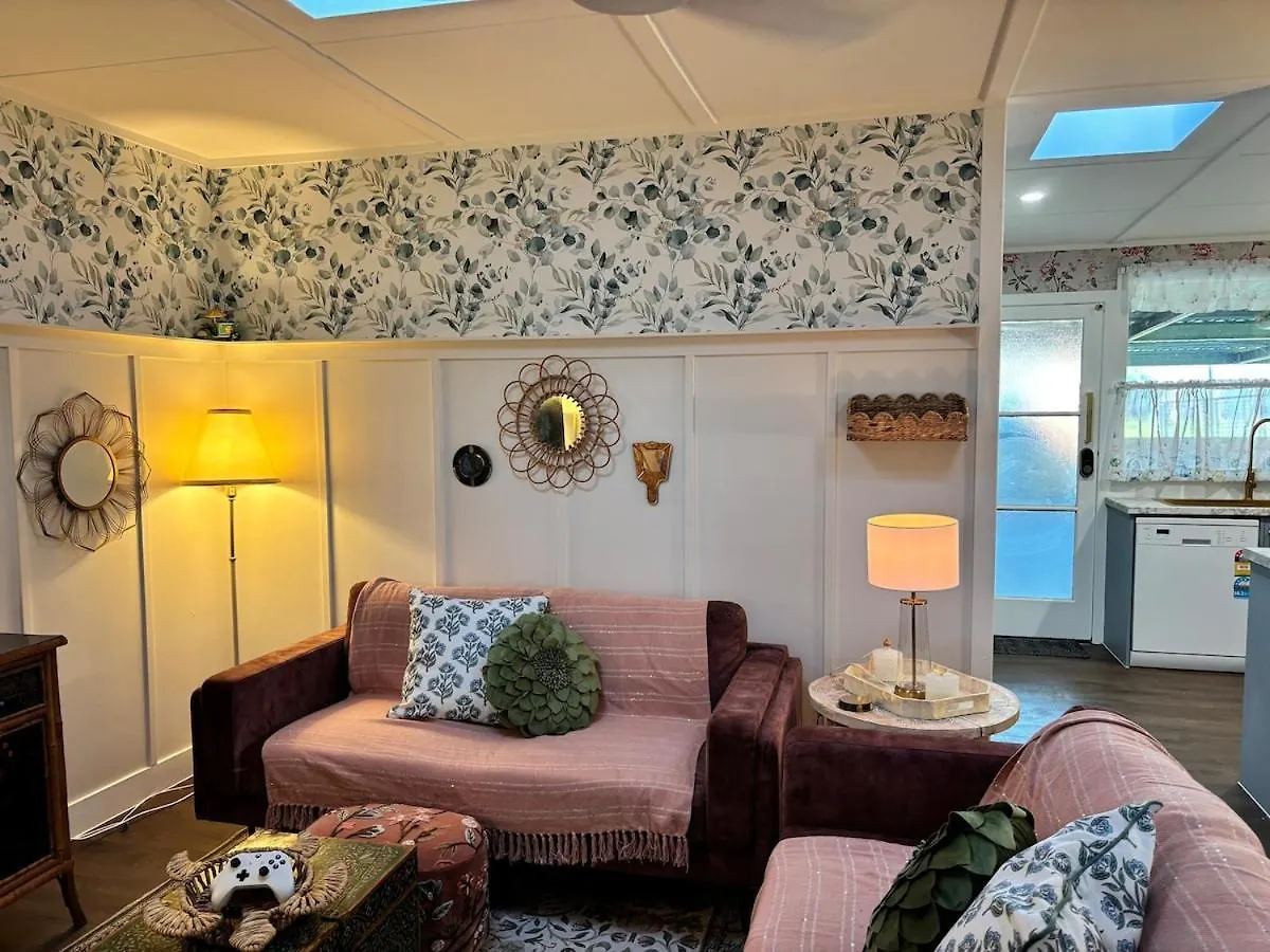 Lenlie Farm Villa Howard Holiday home
