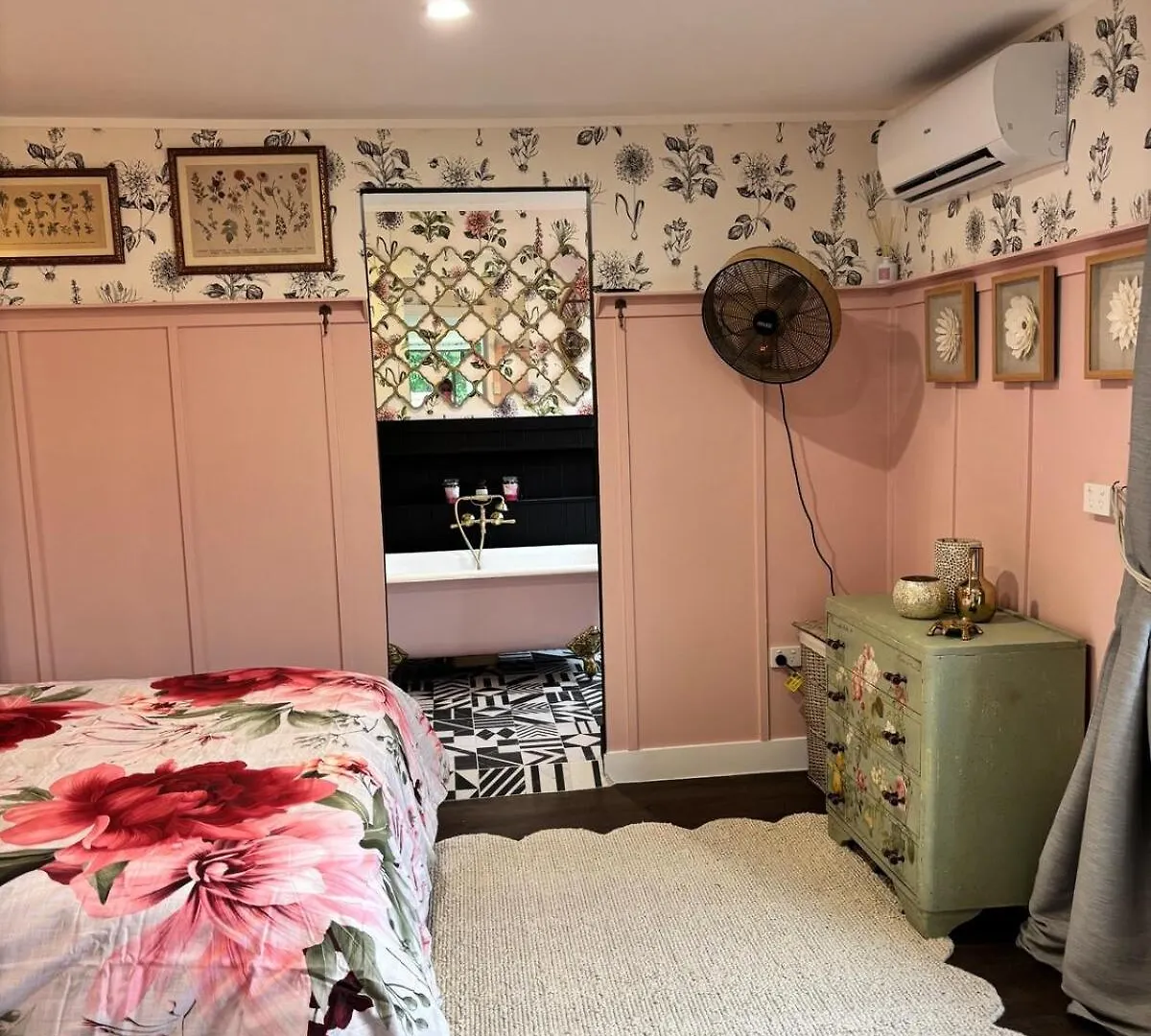 Lenlie Farm Villa Howard Holiday home